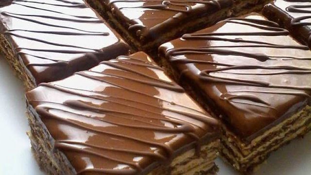 Recette Facile | Un délicieux souvenir d’enfance : Le gâteau courant familial !