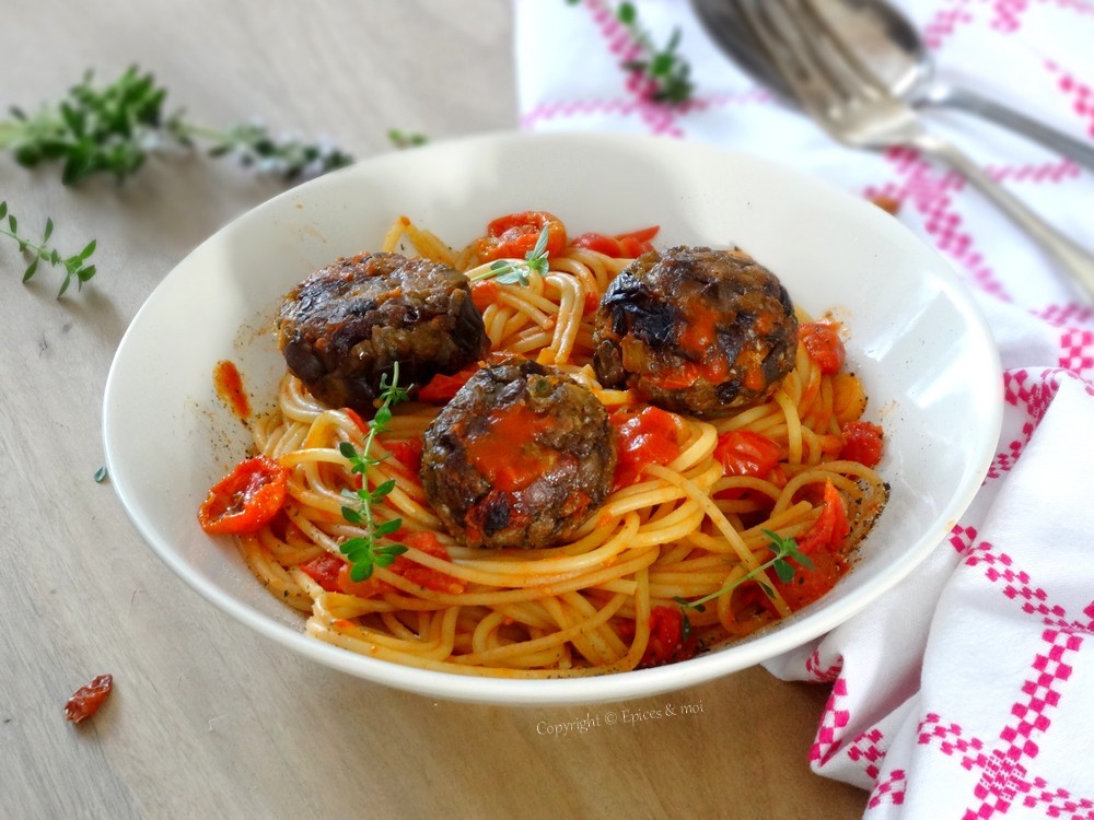 Recette Facile | Boulettes de bœuf au fenouil et sauce tomate