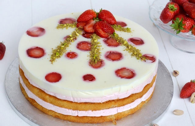 Recette Facile | Recette délicieux gâteau ♥ : Gâteau aux fraises