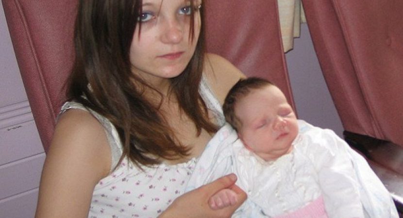 Recette Facile | A 11 ans seulement, elle est enceinte. Quand vous verrez qui est le père, vous serez terrifiés!