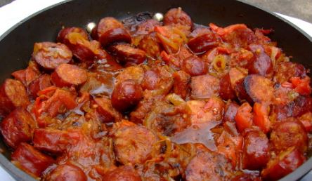 Recette Facile | La recette d’un rougail saucisse délicieux