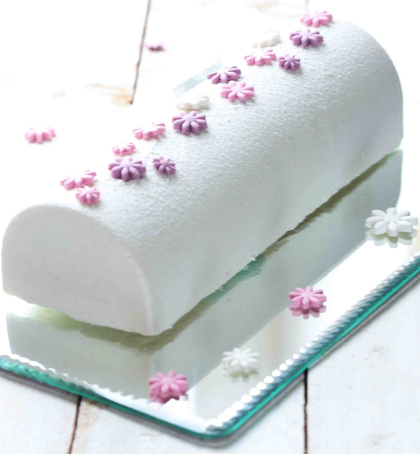 Recette Facile | Bûche de Noël vanille gâteau roulé aux fruits rouges